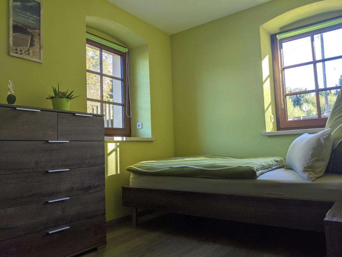 Ferienwohnung Aus-Zeit Auf Dem Lande Bad Gottleuba Εξωτερικό φωτογραφία